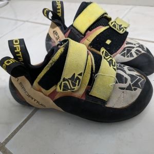 La sportiva Otaki climbing shoes